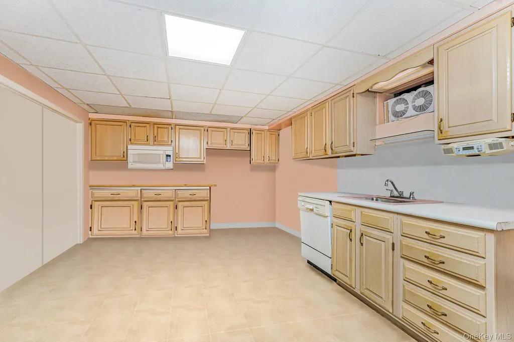 74 Longfellow Avenue Staten Island NY 10301