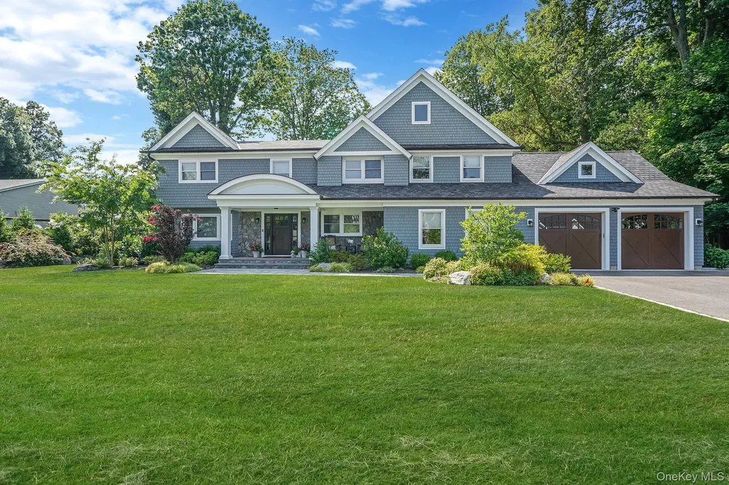26 View Road Setauket NY 11733