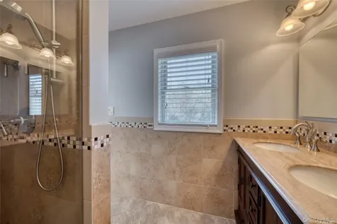 750 Kerwin Boulevard Greenport NY 11944