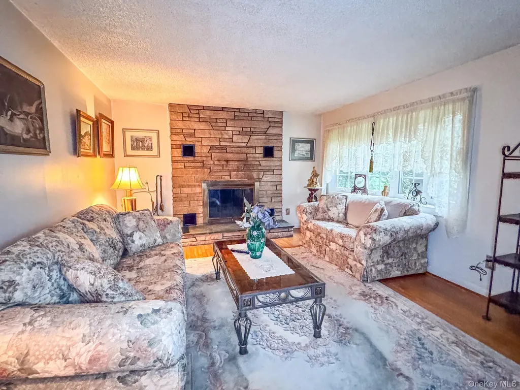 2772 State Route 28 Shokan NY 12481