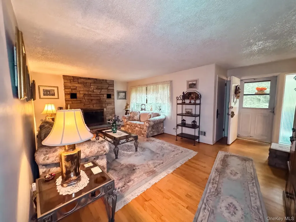 2772 State Route 28 Shokan NY 12481