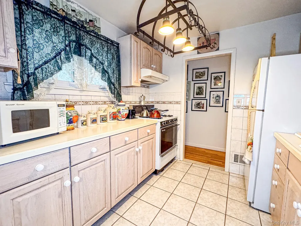 2772 State Route 28 Shokan NY 12481