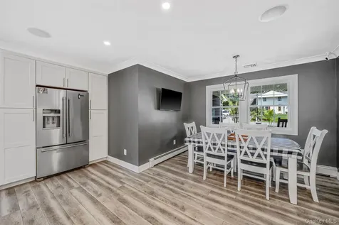 10 Woodbine Street Coram NY 11727