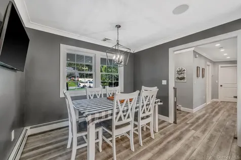 10 Woodbine Street Coram NY 11727
