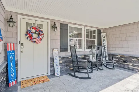 10 Woodbine Street Coram NY 11727