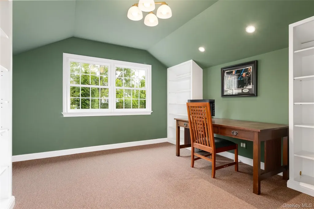 39 Rigene Road Harrison NY 10528