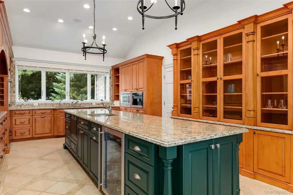 39 Rigene Road Harrison NY 10528