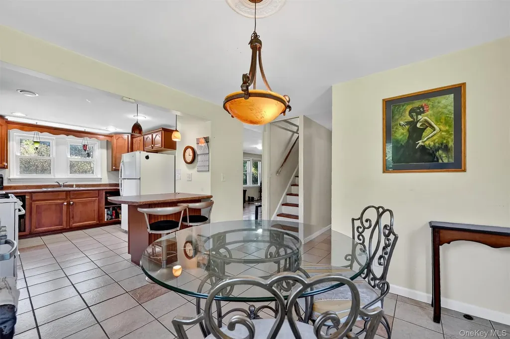 1538 Route 211 W Middletown NY 10940