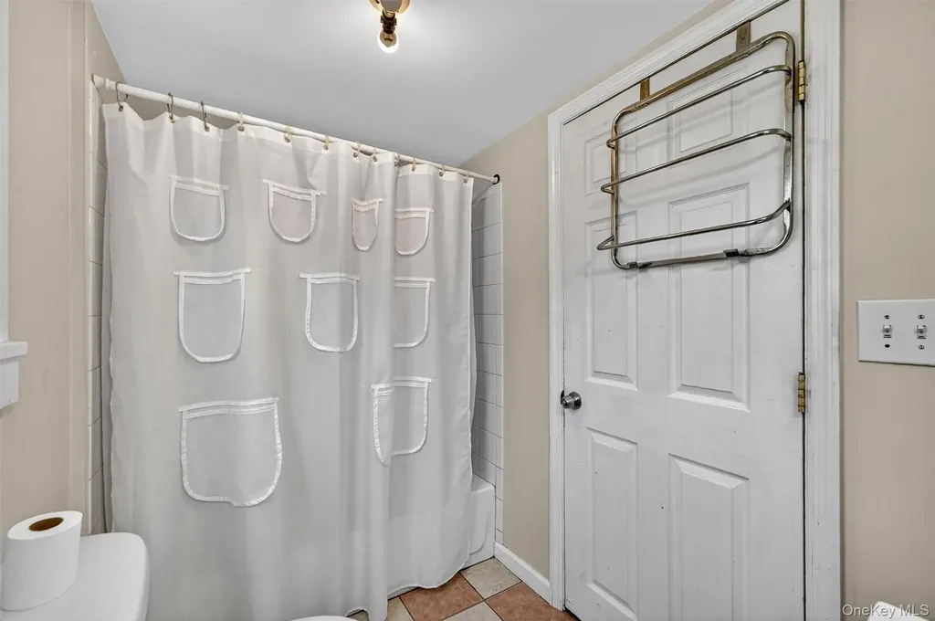 1538 Route 211 W Middletown NY 10940