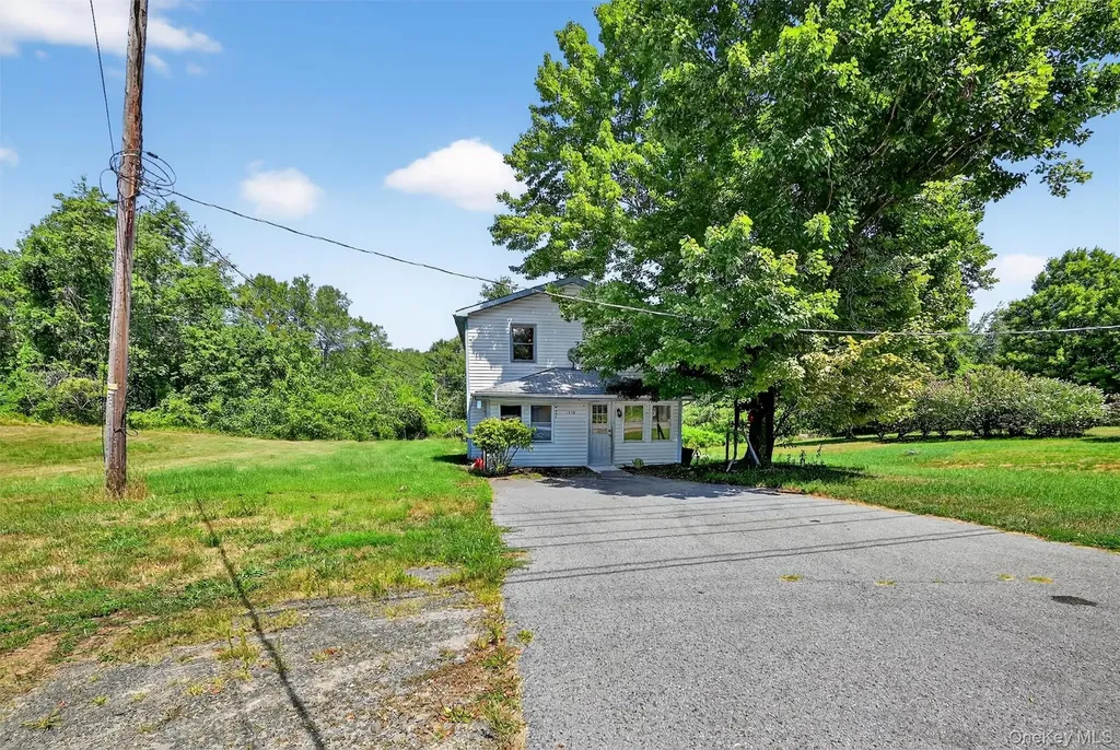 1538 Route 211 W Middletown NY 10940