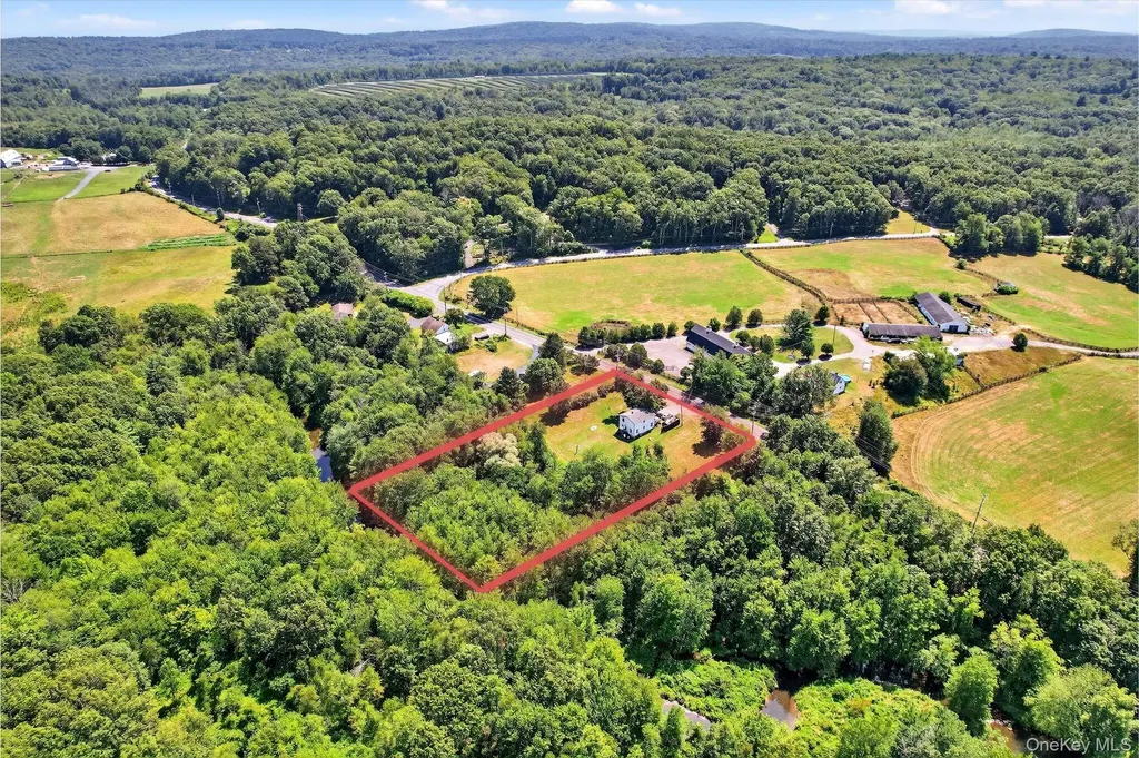 1538 Route 211 W Middletown NY 10940