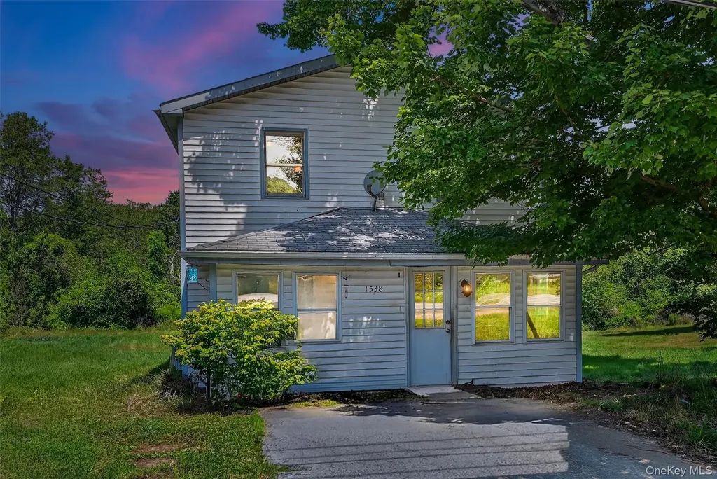 1538 Route 211 W Middletown NY 10940