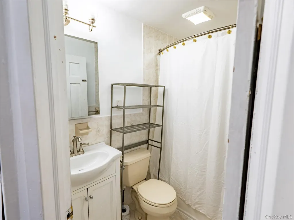 3841 Bailey Avenue Bronx NY 10463