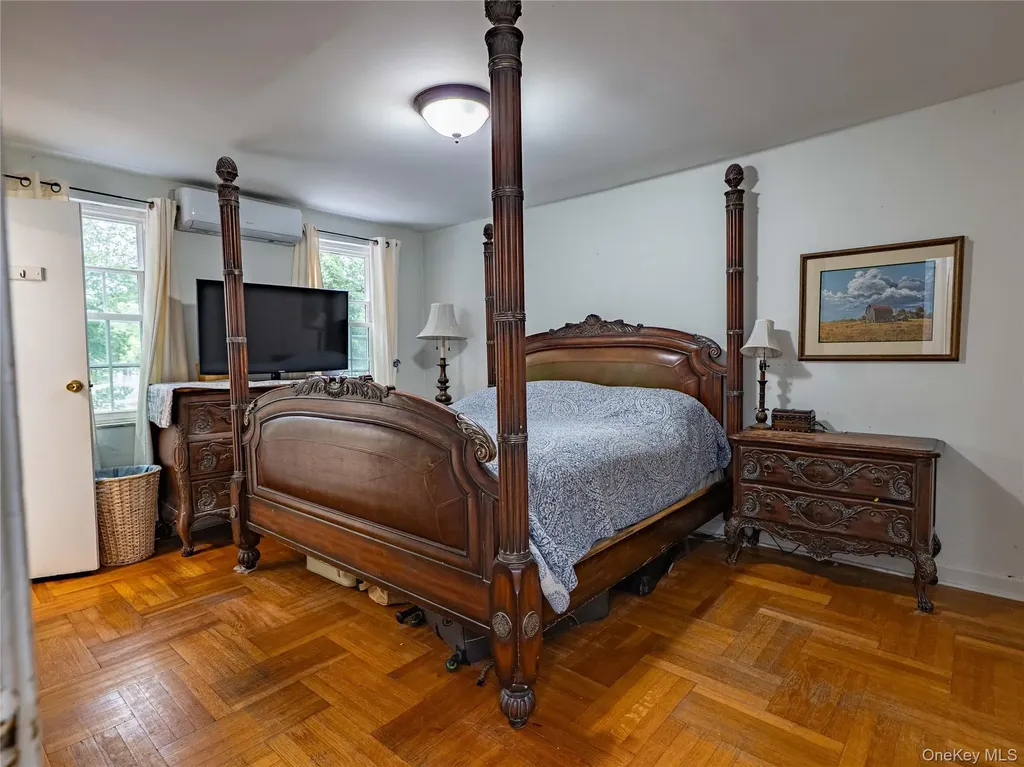 3841 Bailey Avenue Bronx NY 10463