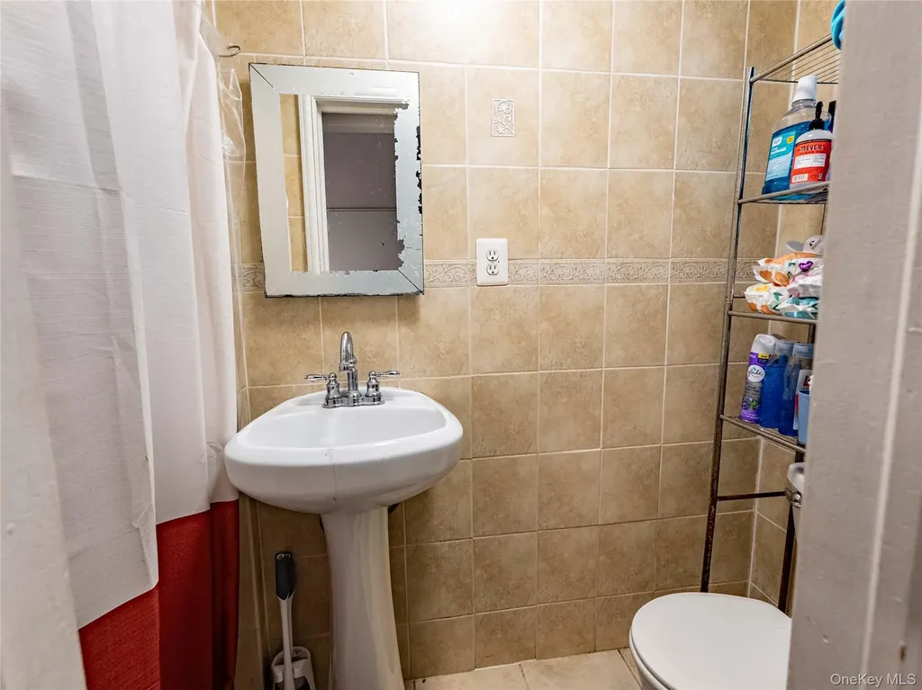 3841 Bailey Avenue Bronx NY 10463