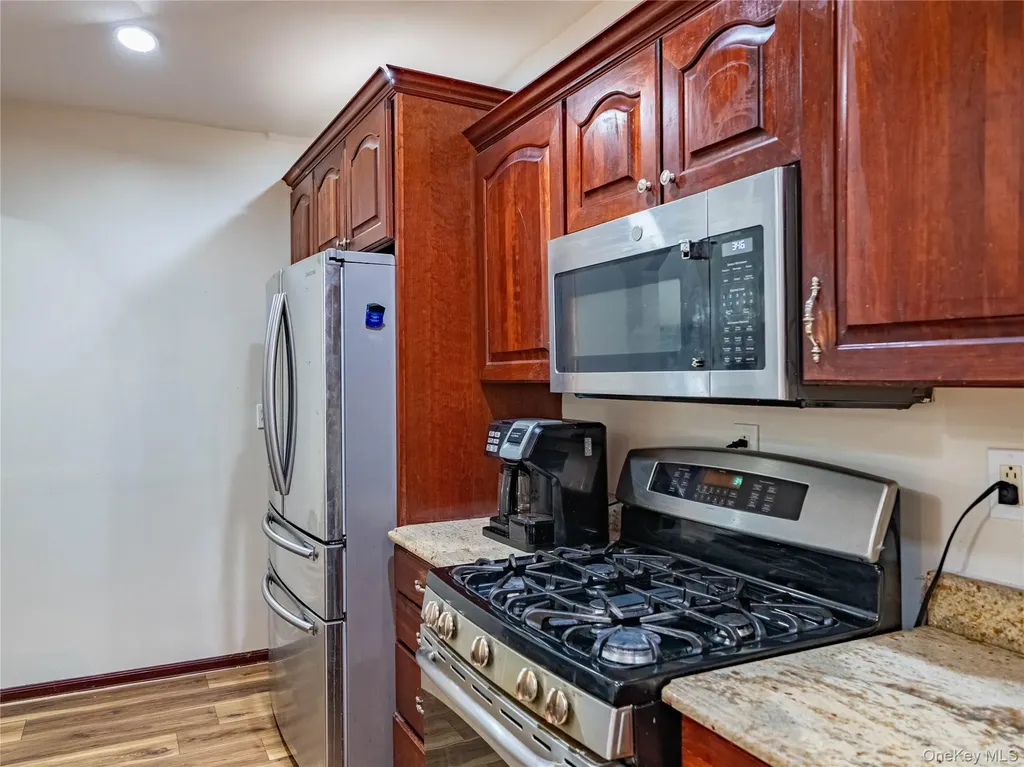 3841 Bailey Avenue Bronx NY 10463