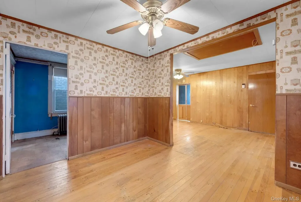 556 Ellsworth Avenue Bronx NY 10465