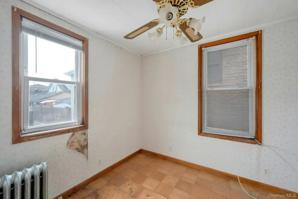 556 Ellsworth Avenue Bronx NY 10465