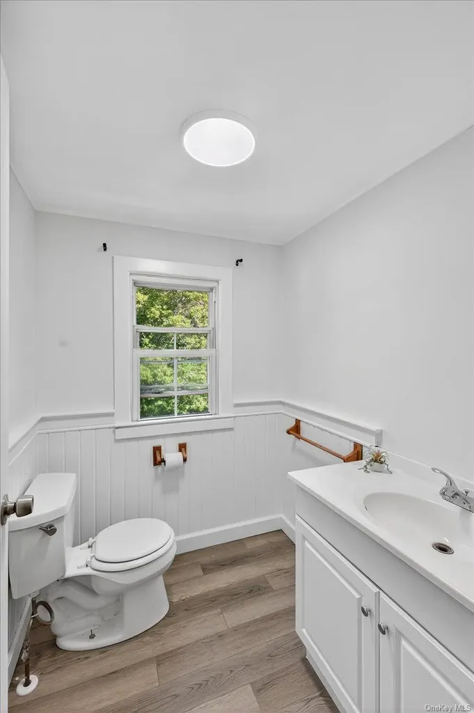 188 Donegan Avenue East Patchogue NY 11772