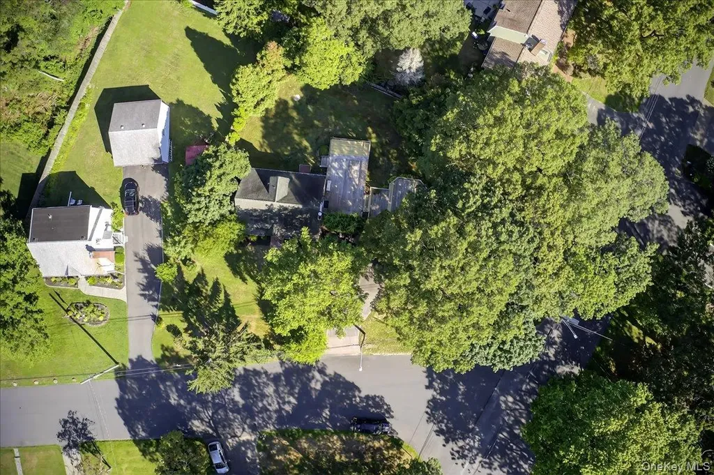 188 Donegan Avenue East Patchogue NY 11772