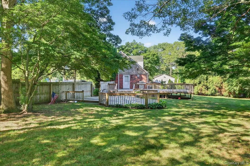 188 Donegan Avenue East Patchogue NY 11772