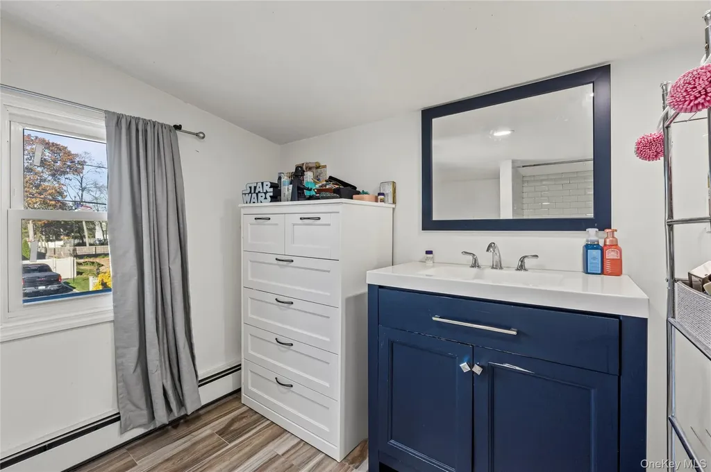 8 Edgewater Drive Mastic Beach NY 11951
