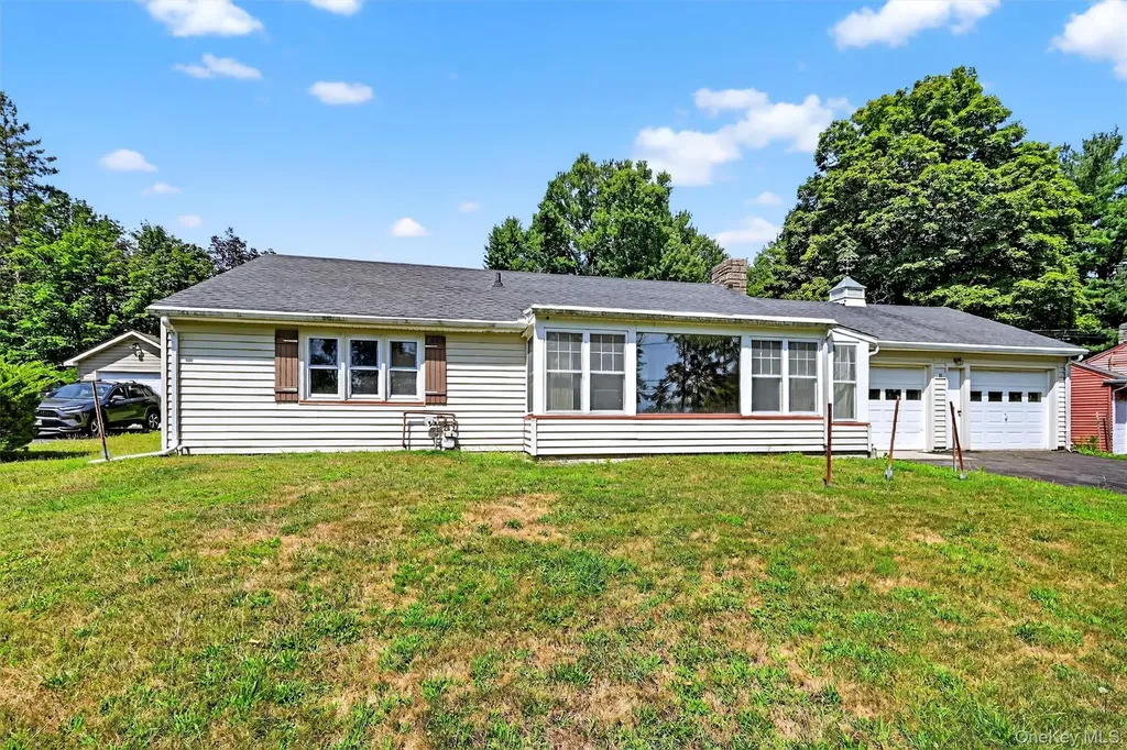 111 Apple Lane Drive Middletown NY 10940