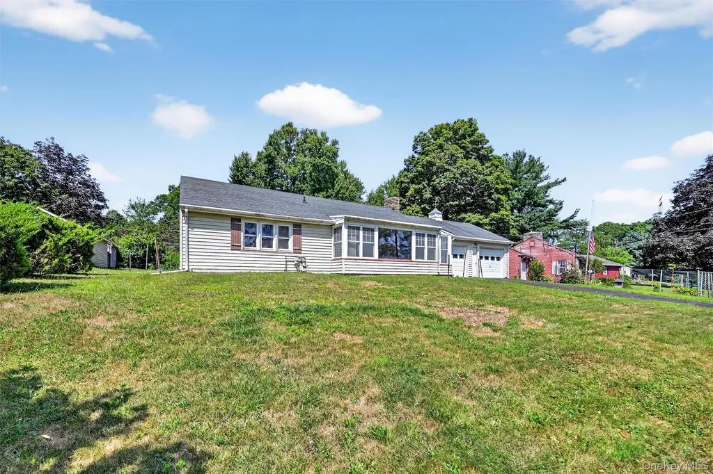 111 Apple Lane Drive Middletown NY 10940