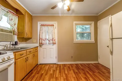 23 Smith Street Fishkill NY 12524