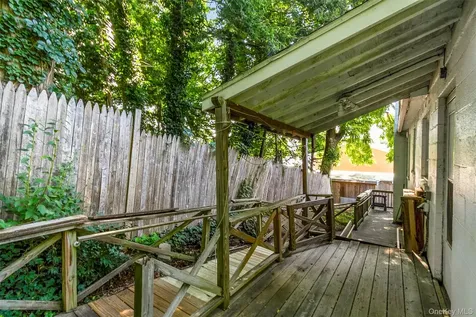 23 Smith Street Fishkill NY 12524