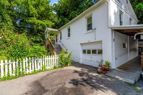 23 Smith Street Fishkill NY 12524