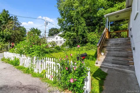 23 Smith Street Fishkill NY 12524