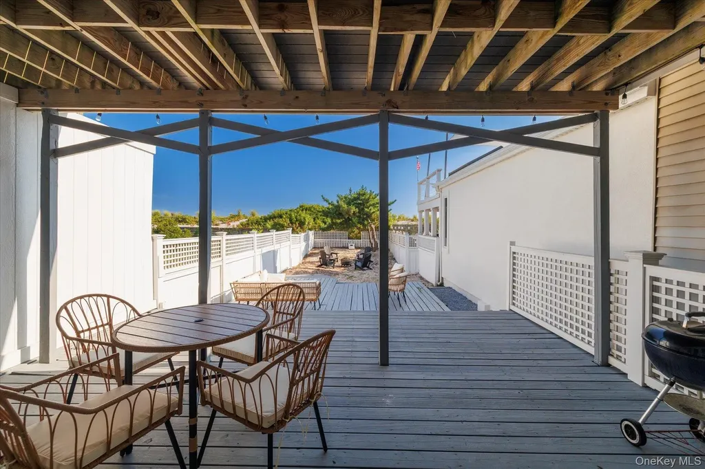 839 Oceanfront Long Beach NY 11561