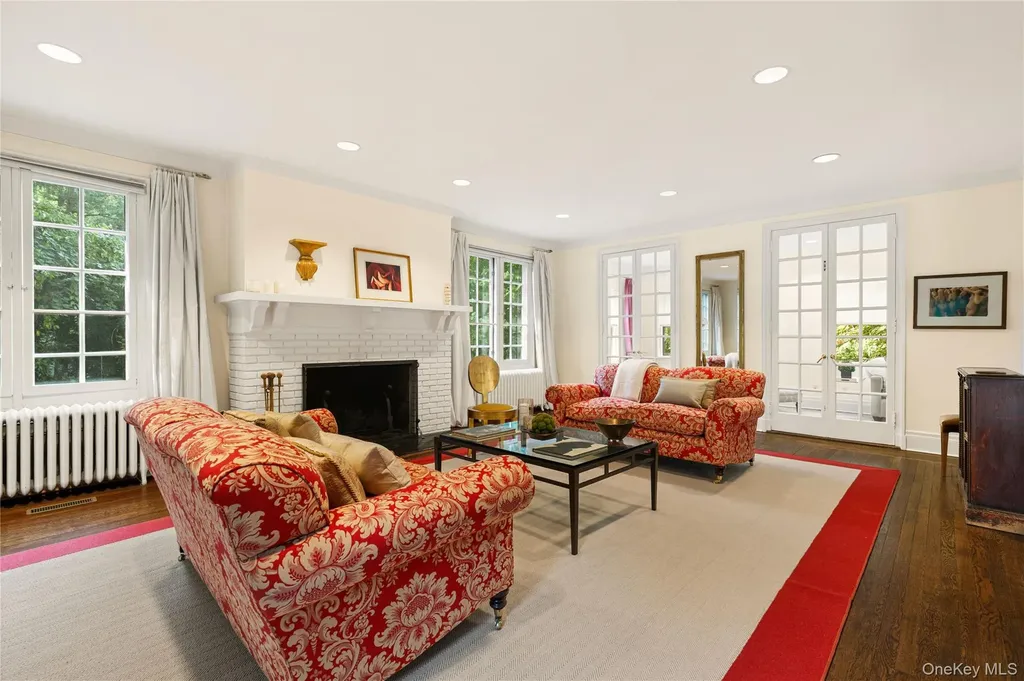 3 Walworth Avenue Scarsdale NY 10583