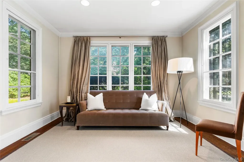 3 Walworth Avenue Scarsdale NY 10583