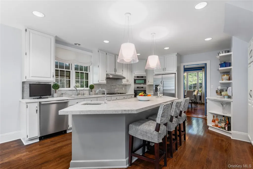 3 Walworth Avenue Scarsdale NY 10583