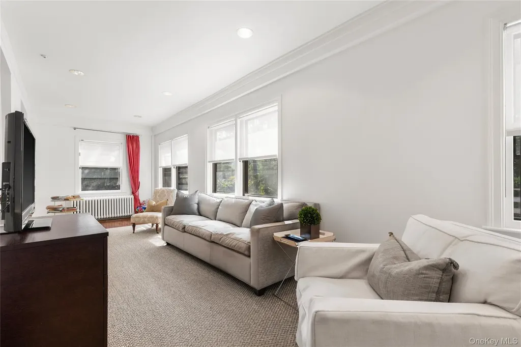 3 Walworth Avenue Scarsdale NY 10583