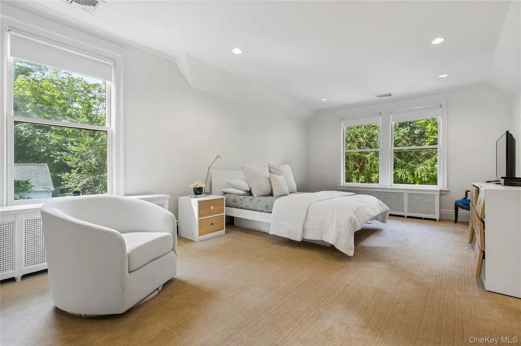 3 Walworth Avenue Scarsdale NY 10583