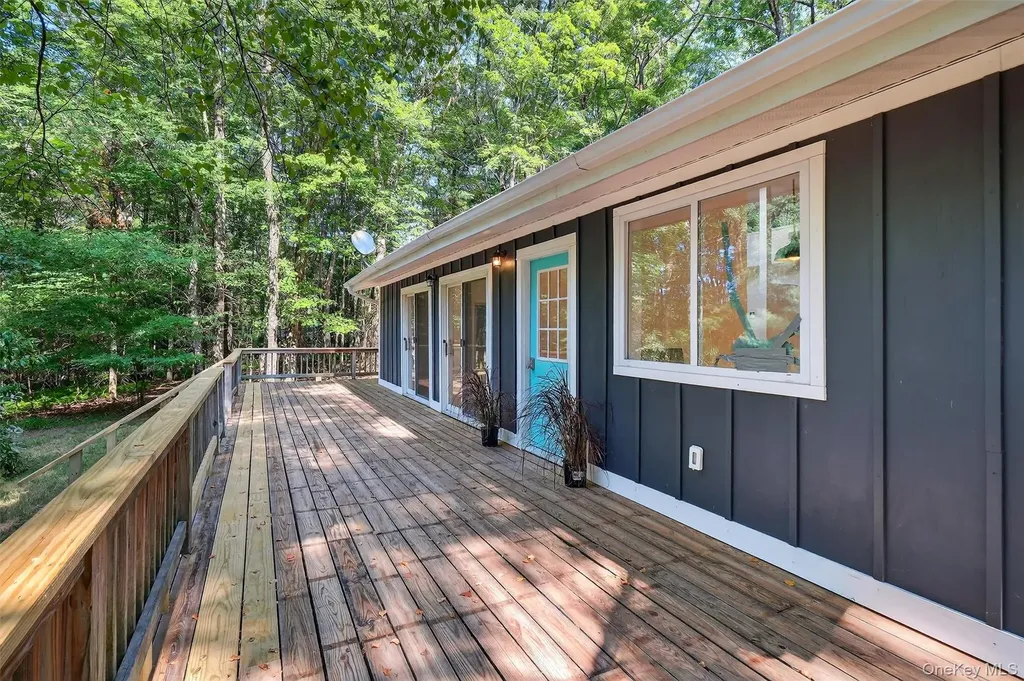 42 Markle Road Kerhonkson NY 12446