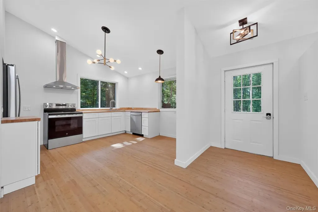 42 Markle Road Kerhonkson NY 12446