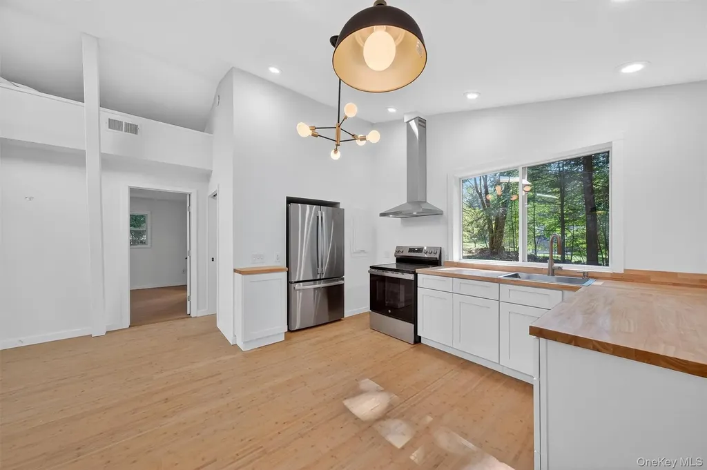 42 Markle Road Kerhonkson NY 12446