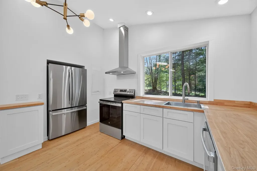 42 Markle Road Kerhonkson NY 12446
