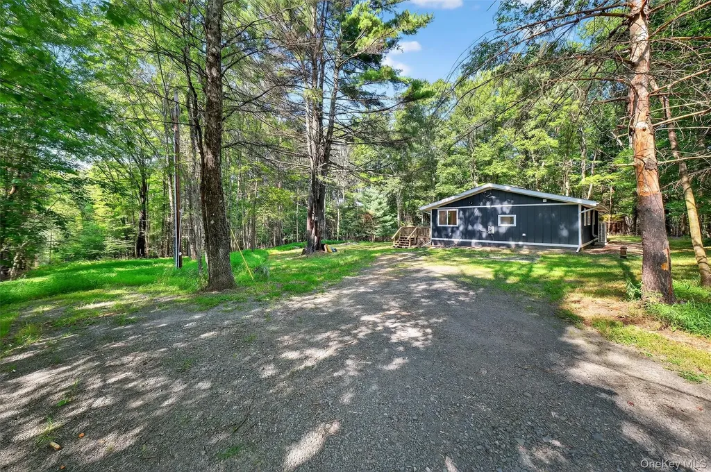 42 Markle Road Kerhonkson NY 12446