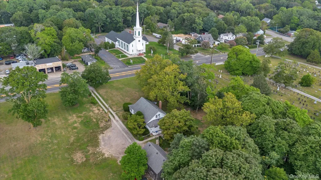 653 Main Road Aquebogue NY 11931