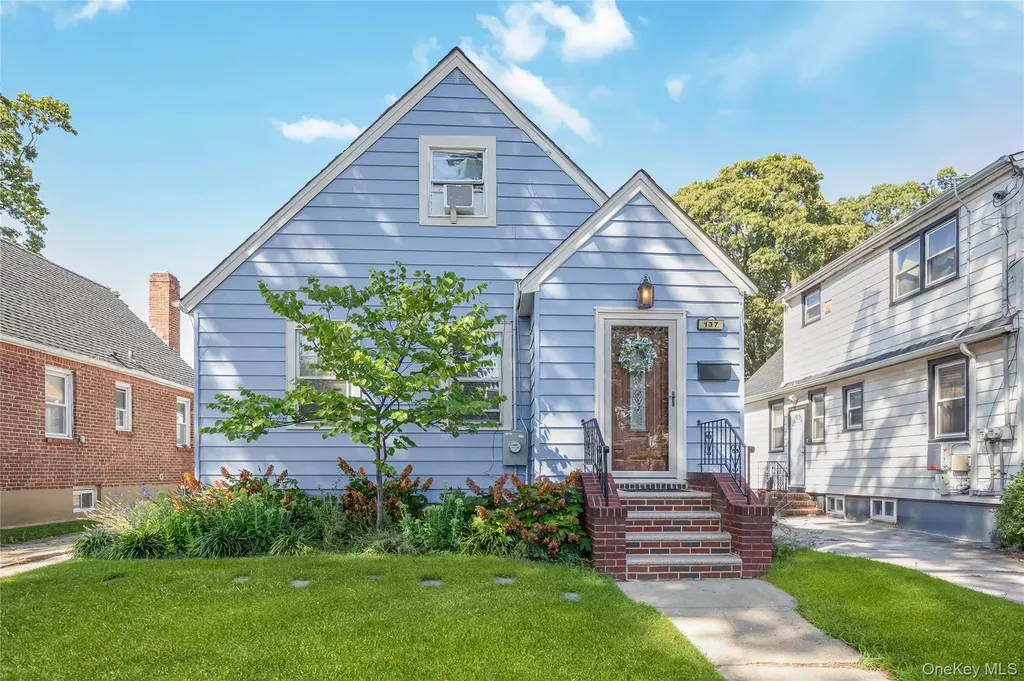 137 Beech Street Valley Stream NY 11580