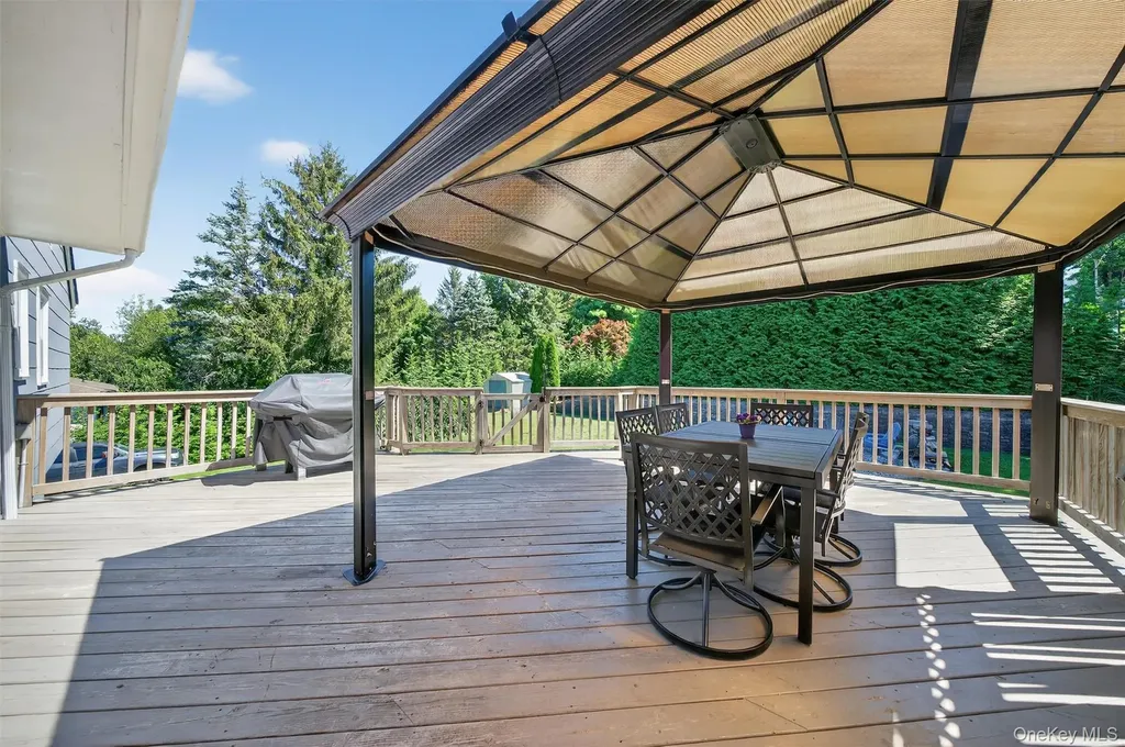 61 Southern Lane Warwick NY 10990