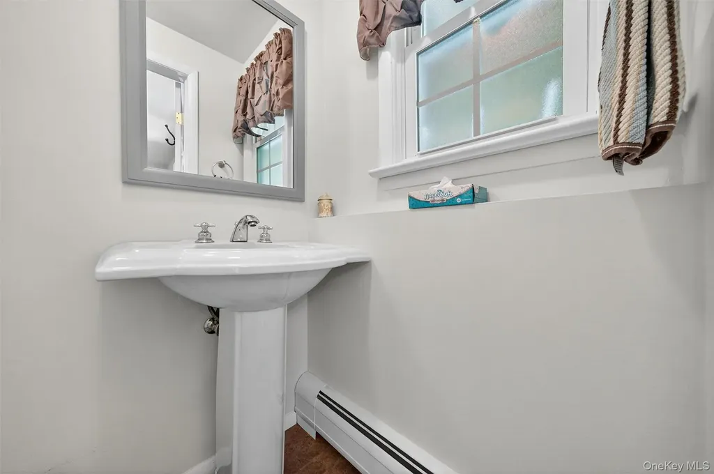 61 Southern Lane Warwick NY 10990