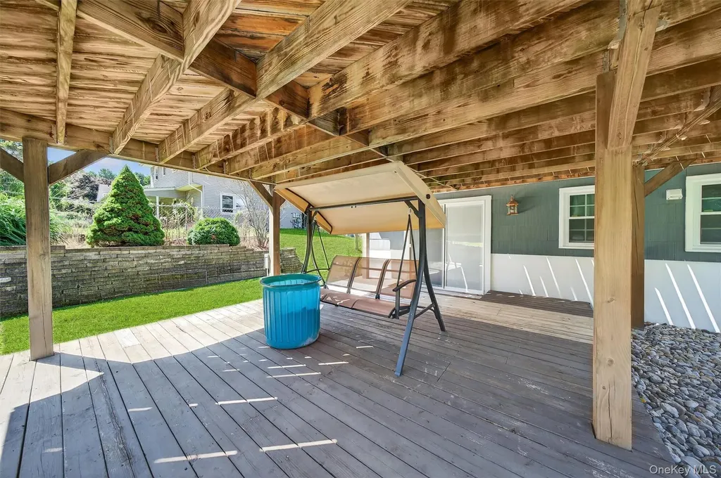 61 Southern Lane Warwick NY 10990