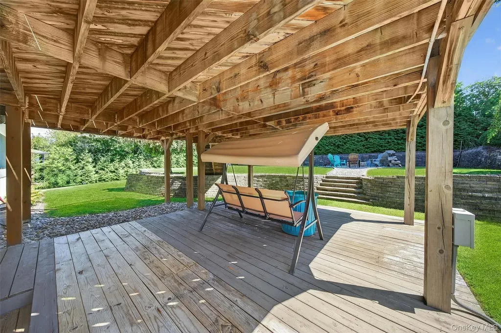61 Southern Lane Warwick NY 10990