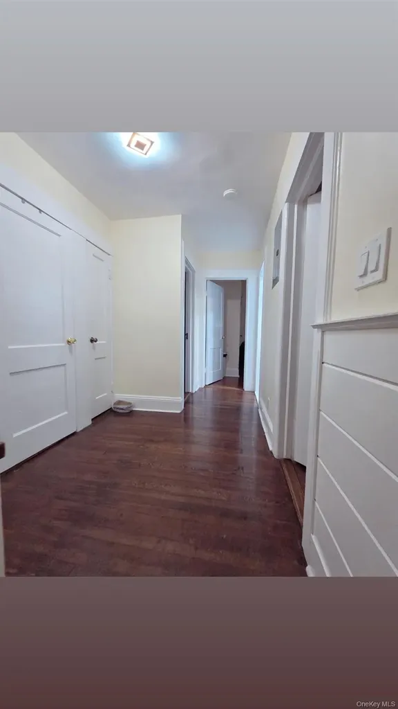 127 Hempstead Avenue Lynbrook NY 11563